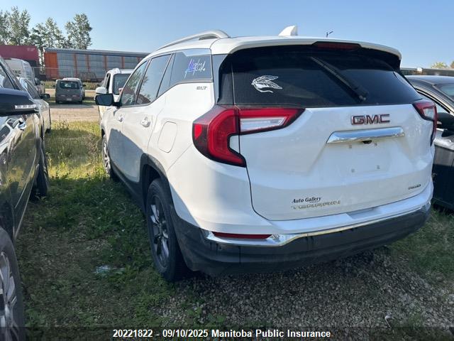 GMC lyx 2022 3GKALVEV2NL153572 Image 3