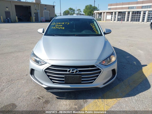 Hyundai Elantra 2017 5NPD74LF6HH203686 Image 12