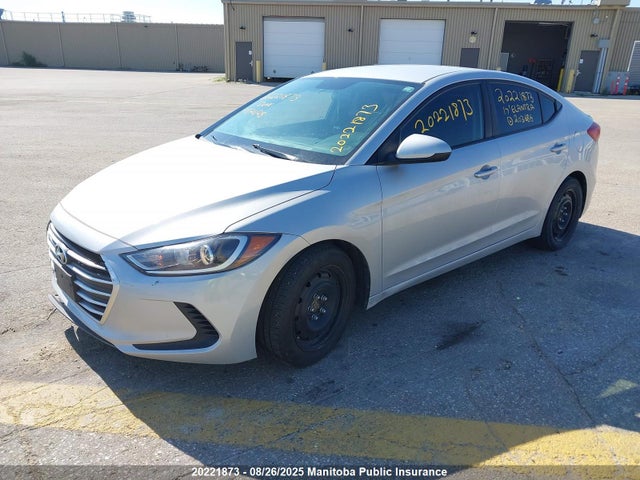 Hyundai Elantra 2017 5NPD74LF6HH203686 Image 2