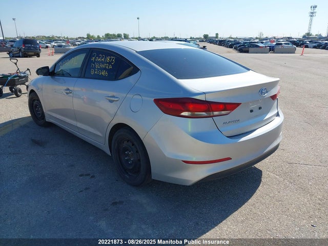 Hyundai Elantra 2017 5NPD74LF6HH203686 Image 3