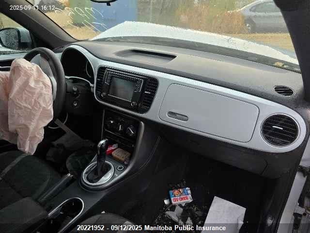 3VWJ17AT2HM604304 Volkswagen 1.8 tsi
