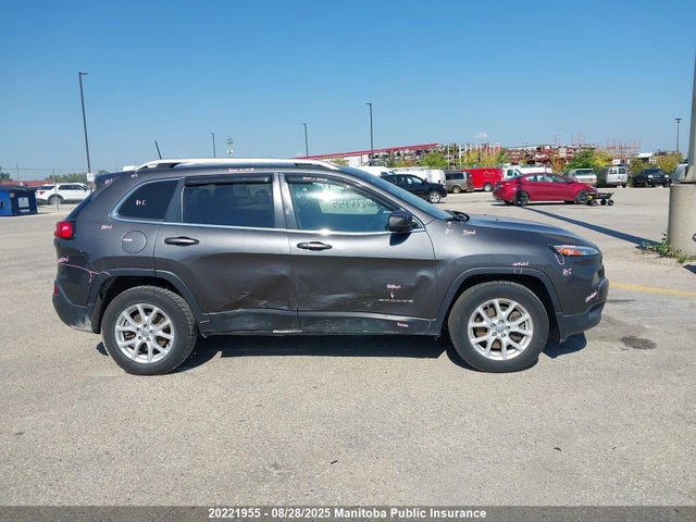 1C4PJMCS1GW141750 Jeep Cherokee