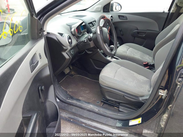 1G1JA6SH8F4205244 Chevrolet luw