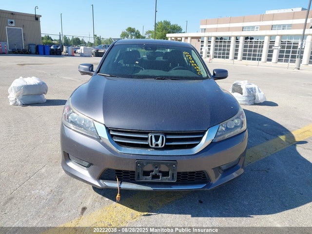 Honda Accord 2015 1HGCR2F97FA800075 Image 12