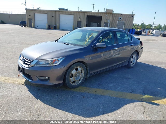 Honda Accord 2015 1HGCR2F97FA800075 Image 2
