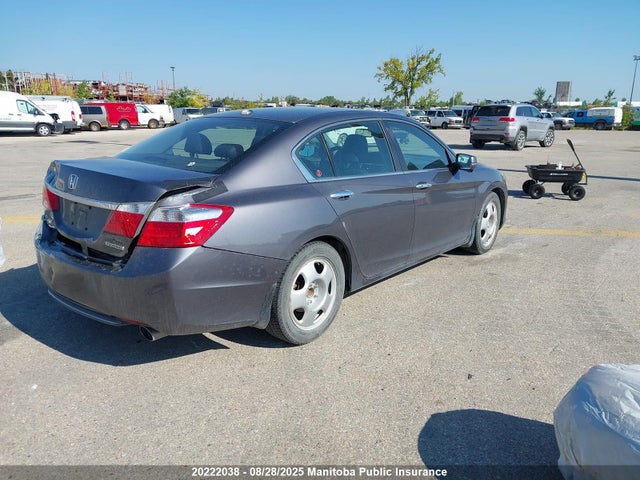 Honda Accord 2015 1HGCR2F97FA800075 Image 4