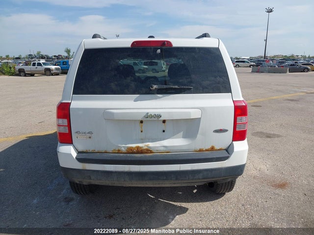 1C4NJRAB4ED746863 Jeep Patriot