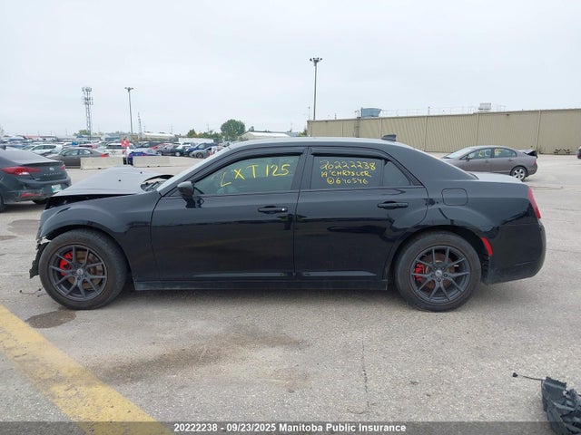 2C3CCAGG9KH640546 Chrysler 300
