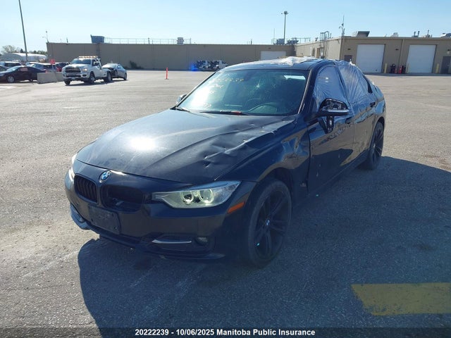 BMW 320i 2015 WBA3C3C52FP663161 Image 2
