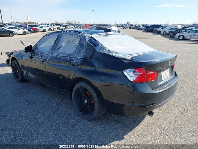 BMW 320i 2015 WBA3C3C52FP663161 Image 3