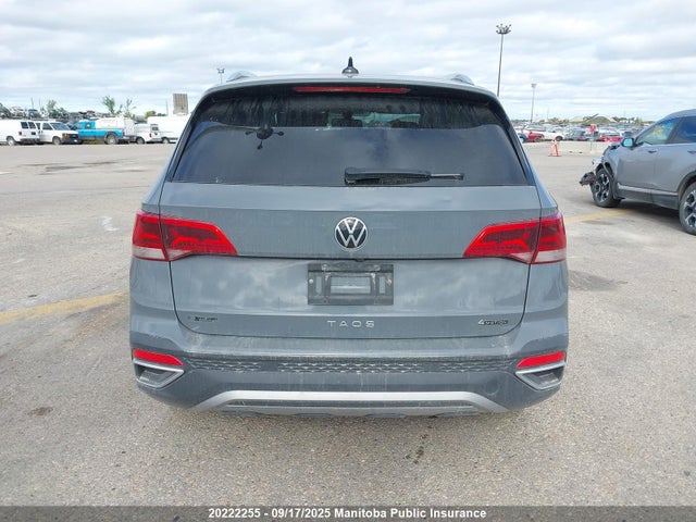 3VVLX7B2XNM025865 Volkswagen tsi