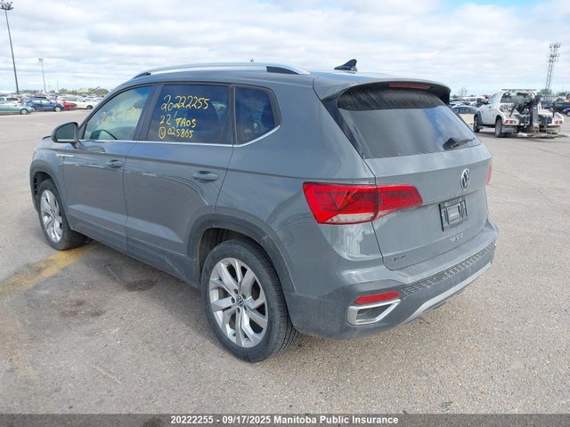 3VVLX7B2XNM025865 Volkswagen tsi