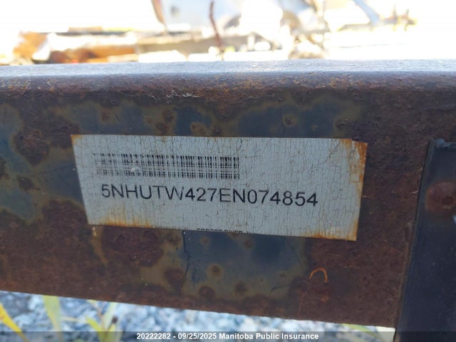 5NHUTW427EN074854 Continental Other