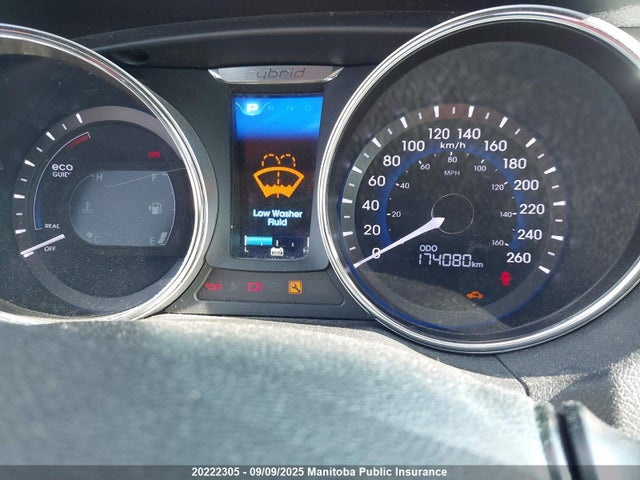Hyundai 2014 2014 KMHEC4A42EA107375 Image 15