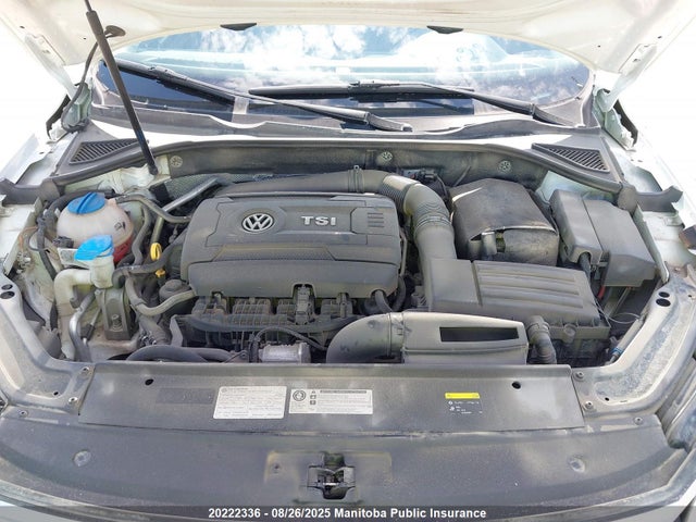 1VWBT7A33HC020607 Volkswagen 1.8 tsi