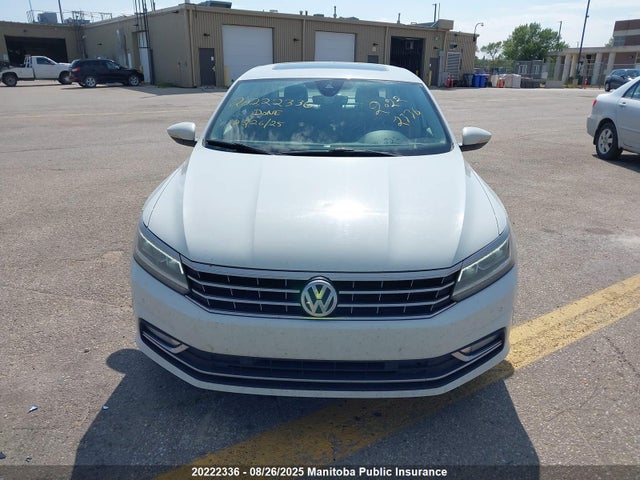 1VWBT7A33HC020607 Volkswagen 1.8 tsi