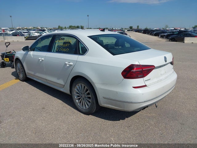 1VWBT7A33HC020607 Volkswagen 1.8 tsi