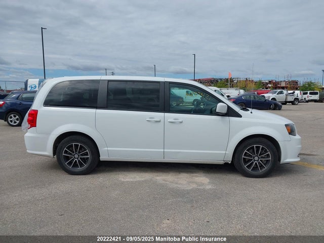 2C4RDGEG2JR180017 Dodge Grand Caravan