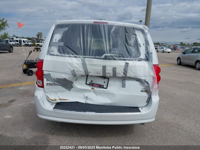 2C4RDGEG2JR180017 Dodge Grand Caravan
