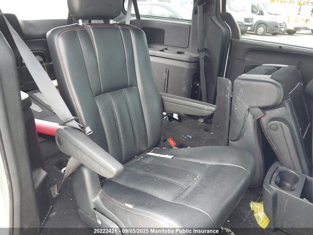 2C4RDGEG2JR180017 Dodge Grand Caravan