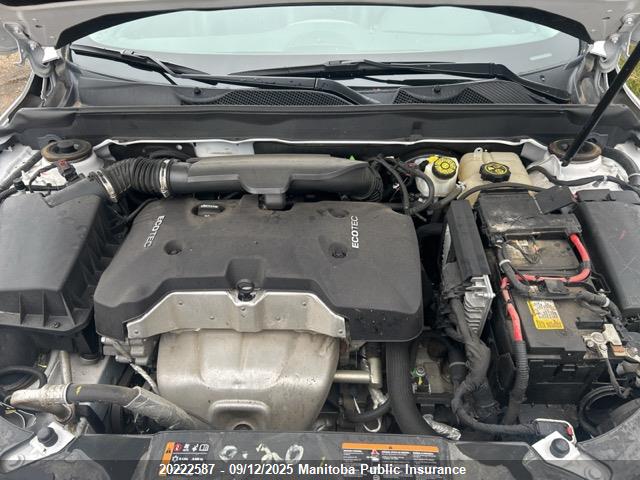Chevrolet lkw 2015 1G11D5SL4FF159101 Image 10