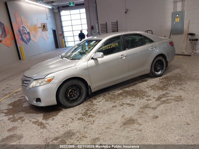 20222809 :رقم المزاد ، 4T1BF3EK6BU148082 vin ، 2011 Toyota Camry Le مزاد بيع