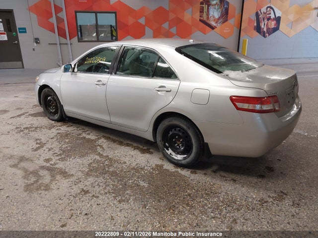 20222809 :رقم المزاد ، 4T1BF3EK6BU148082 vin ، 2011 Toyota Camry Le مزاد بيع