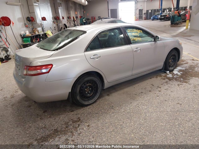 20222809 :رقم المزاد ، 4T1BF3EK6BU148082 vin ، 2011 Toyota Camry Le مزاد بيع