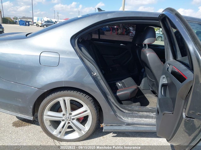 3VW4S7AJ7GM267264 Volkswagen Jetta