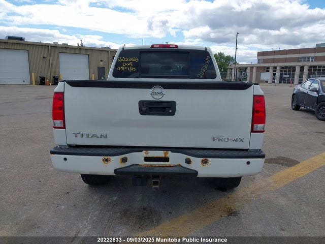 Nissan Titan 2015 1N6AA0EC5FN504458 Image 16
