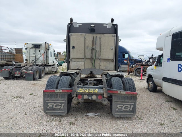 1XKWD49X4FJ971984 Kenworth Isx