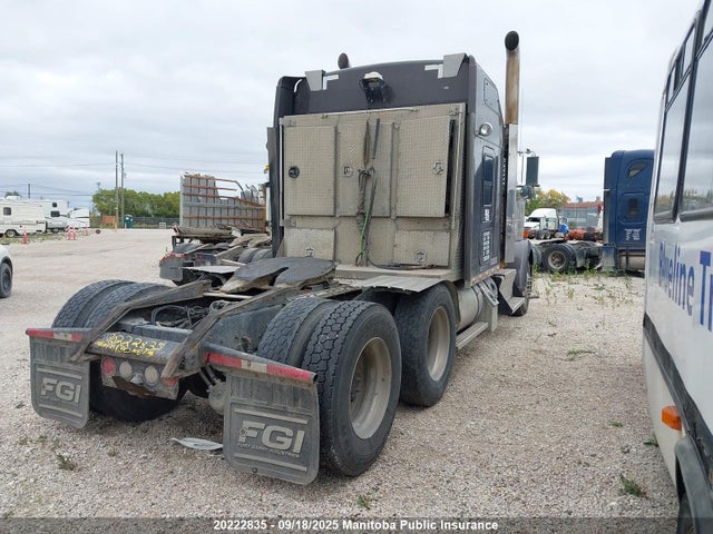 1XKWD49X4FJ971984 Kenworth Isx