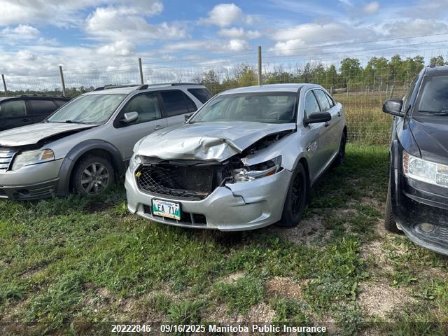 Ford Taurus 2014 1FAHP2MK8EG124687 Image 2