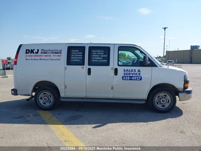 GMC l20 2015 1GTW7FCF0F1154106 Image 13