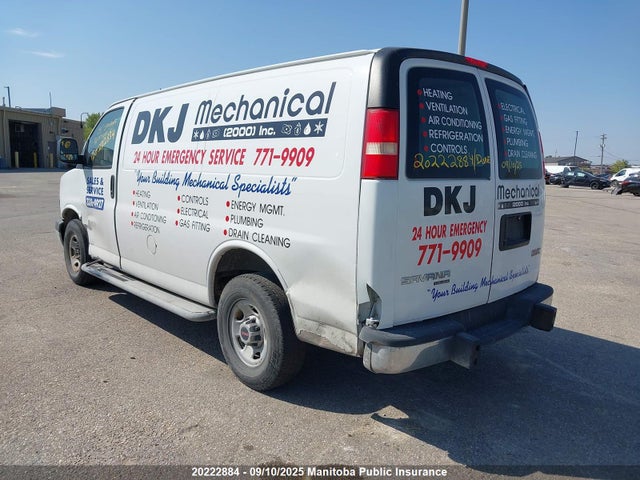 GMC l20 2015 1GTW7FCF0F1154106 Image 3