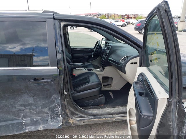 2C4RDGBG9JR291023 Dodge Grand Caravan