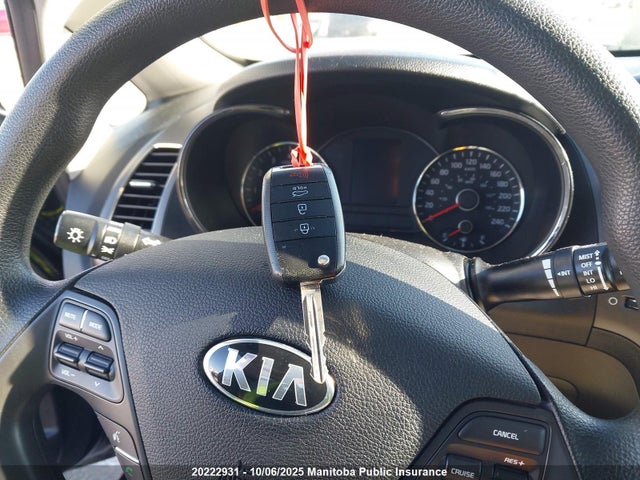 3KPFL4A77JE280898 KIA mpi nu