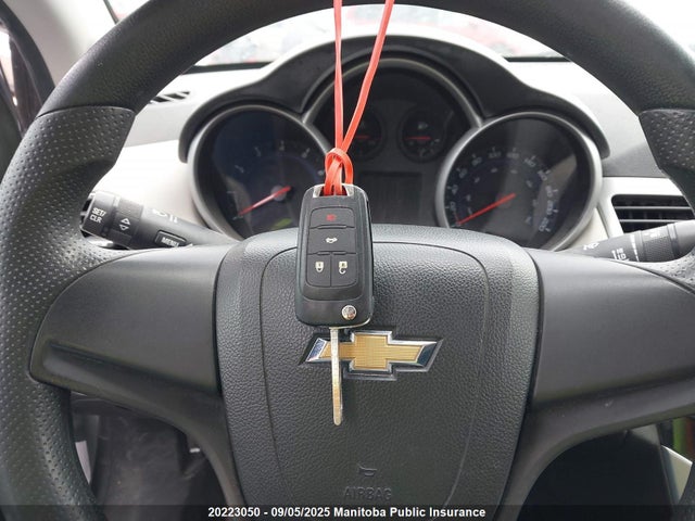1G1PL5SHXE7140974 Chevrolet luw