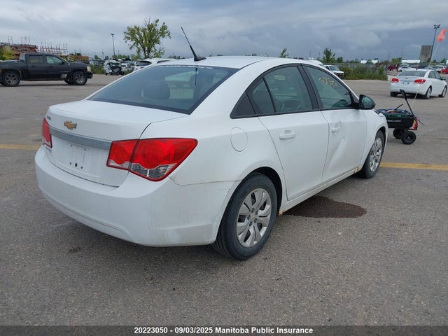 1G1PL5SHXE7140974 Chevrolet luw