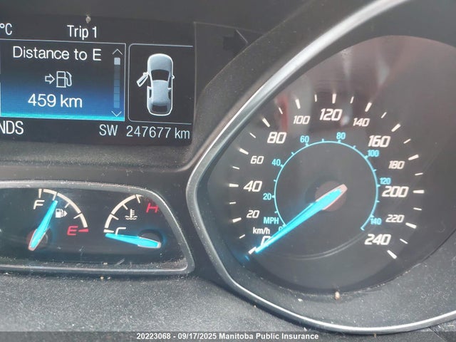 1FMCU9GX6GUB48970 Ford Escape