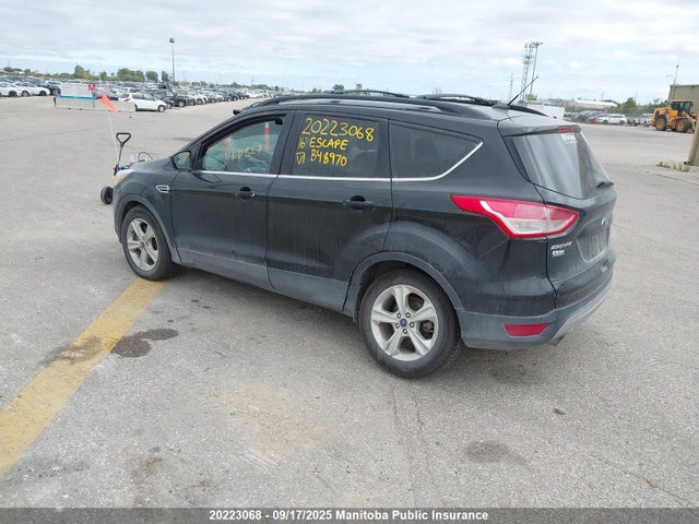 1FMCU9GX6GUB48970 Ford Escape