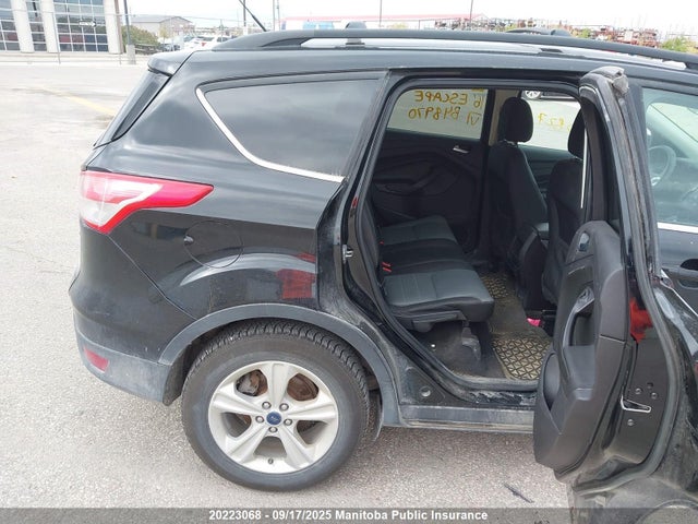 1FMCU9GX6GUB48970 Ford Escape