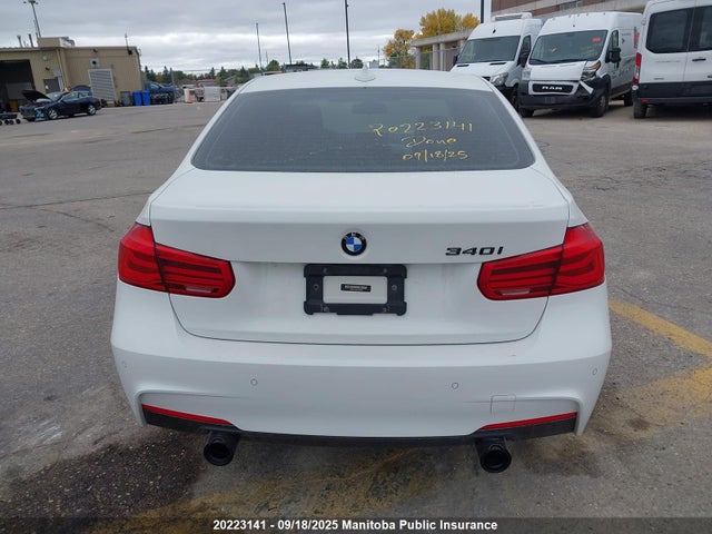 BMW 340i 2017 WBA8B7C55HK703992 Image 16