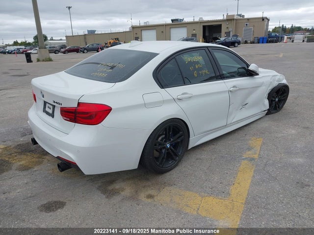 BMW 340i 2017 WBA8B7C55HK703992 Image 4