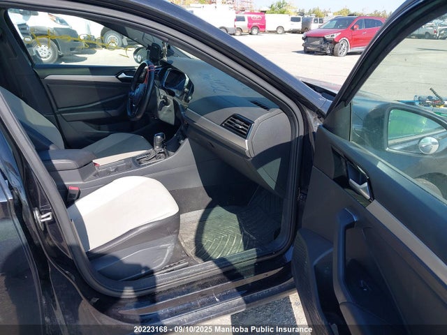3VWE57BUXKM084941 Volkswagen 1.8 tsi