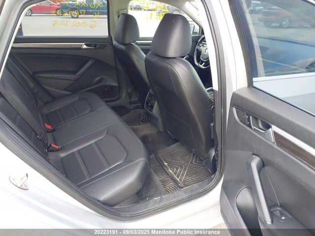 1VWBS7A36GC002328 Volkswagen Passat