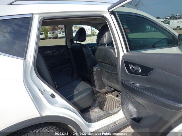 Nissan Rogue 2015 5N1AT2MV8FC920054 Image 8
