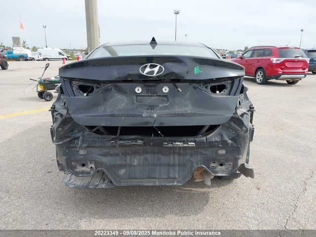 KMHD84LF6HU093835 Hyundai Elantra