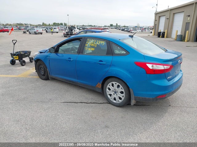 Ford Focus 2014 1FADP3F29EL140700 Image 3