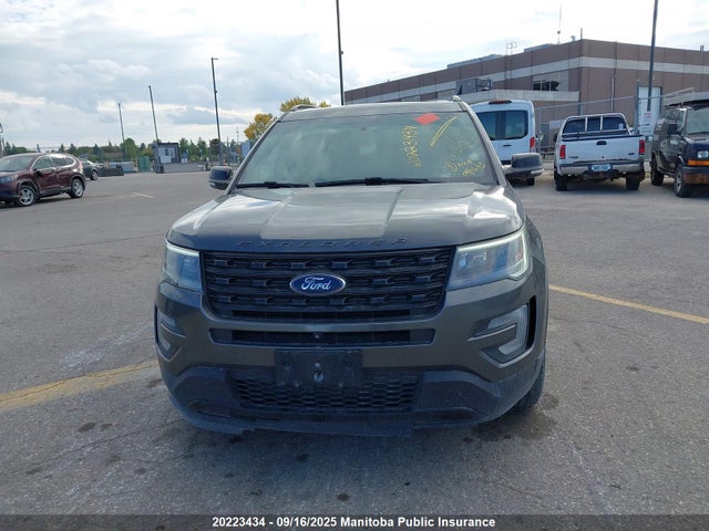 1FM5K8GT5GGB67255 Ford Explorer
